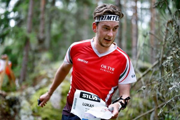 Lukas utbildar sig till tränare